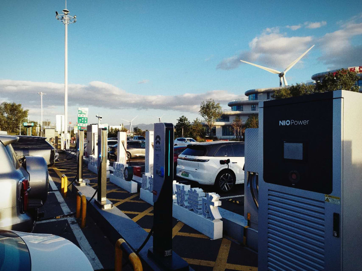 What Surprised Me Most About EV Charging in China: The Convenience of Highway Service Area