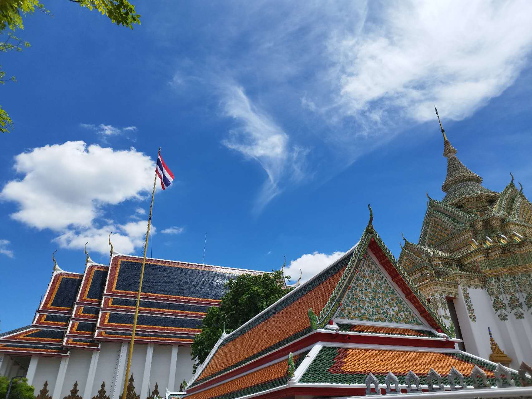 What I Learned About EVs in Bangkok (No Pad Thai Required)